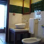 Anjanas De *