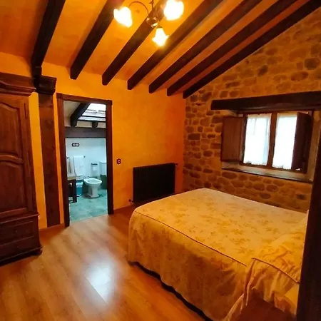 拉斯安加纳斯德略雷达公寓 Lloreda (Cantabria)